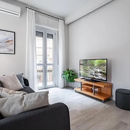 Secondo Aro Modern Balcony Flat * Asti